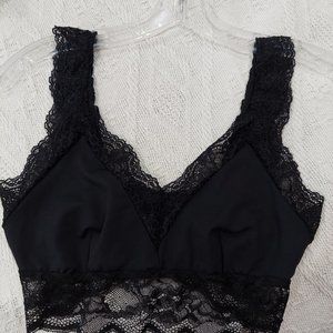 Zara Black lace Cropped Tank Top Wide Straps Hook Closure